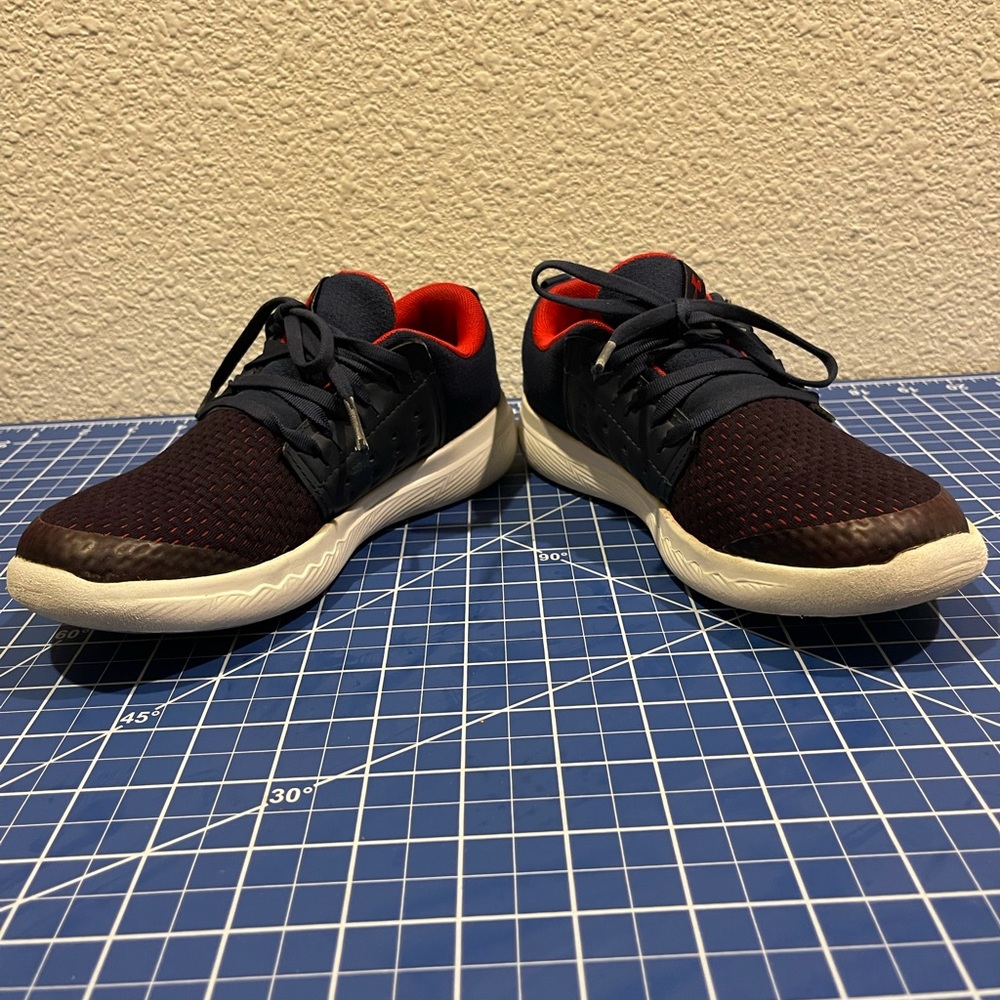 Under Armour Boys Shoes